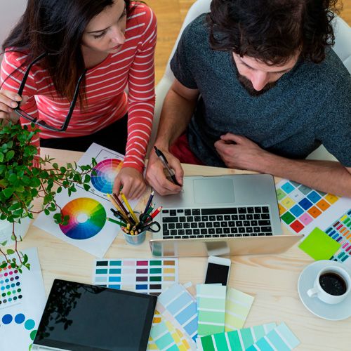 Los 8 elementos clave para un diseño gráfico eficaz en las redes sociales